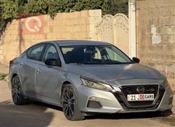 نيسان ألتيما